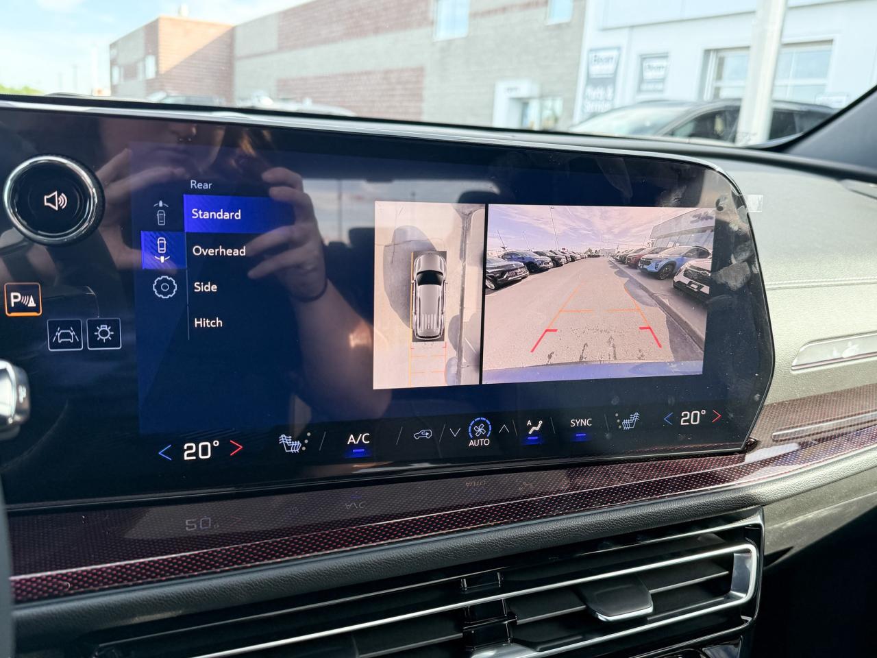 2026 Chevrolet Traverse Z71 2.5L 4 CYL WITH REMOTE START/ENTRY, SUNROOF, HEATED SEATS, HEATED STEERING WHEEL, POWER LIFTGATE, HD SURROUND VISION, APPLE CARPLAY AND ANDROID AUTO Photo