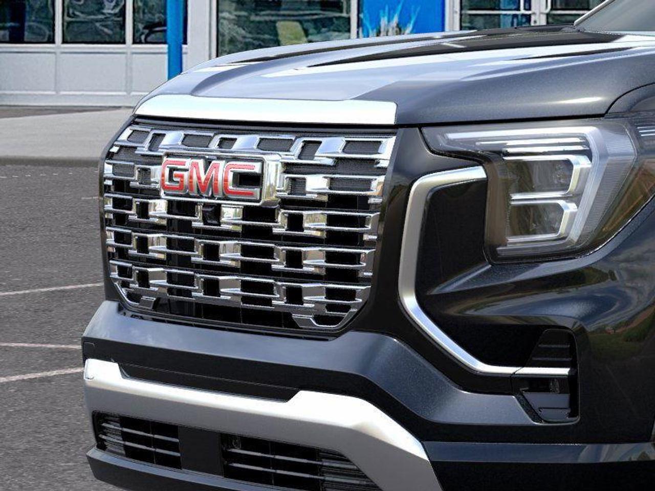 2026 GMC Terrain Denali 1.5L 4 CYL WITH REMOTE START/ENTRY, SUNROOF, HEATED/VENTILATED SEATS, HEATED STEERING WHEEL, ADAPTIVE CRUISE CONTROL, BOSE SOUND SYSTEM, APPLE CARPLAY AND ANDROID AUTO Photo