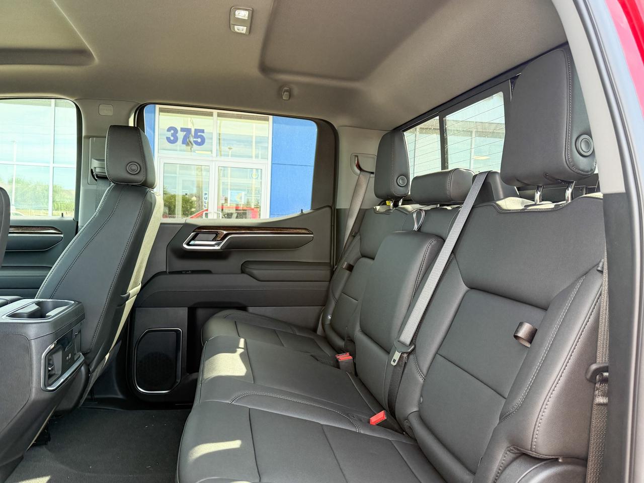 2026 GMC Sierra 1500 Elevation 5.3L V8 WITH REMOTE START/ENTRY, HEATED SEATS, HEATED STEERING WHEEL, CRUISE CONTROL, HD REAR VISION CAMERA, BOSE SOUND SYSTEM Photo