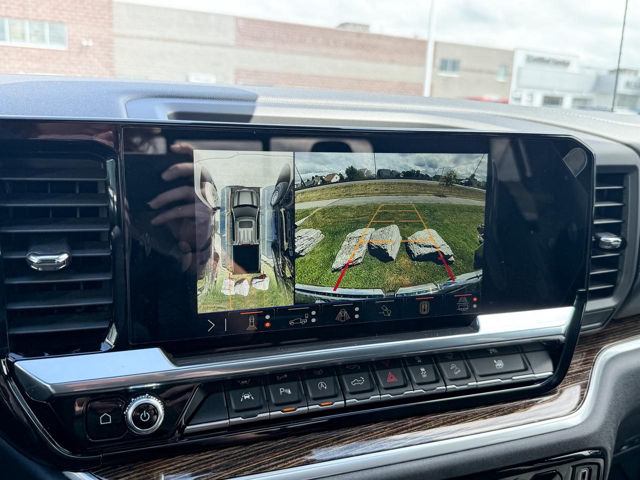 2026 GMC Sierra 1500 Elevation 5.3L V8 WITH REMOTE START/ENTRY, SUNROOF, HEATED SEATS, HEATED STEERING WHEEL, CRUISE CONTROL, HD REAR VISION CAMERA, BOSE SOUND SYSTEM Photo