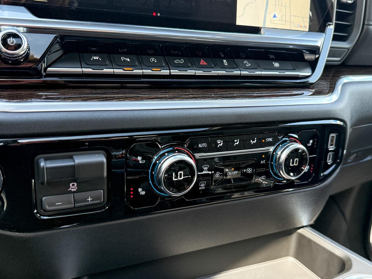 2026 GMC Sierra 1500 Elevation 5.3L V8 WITH REMOTE START/ENTRY, SUNROOF, HEATED SEATS, HEATED STEERING WHEEL, CRUISE CONTROL, HD REAR VISION CAMERA, BOSE SOUND SYSTEM Photo