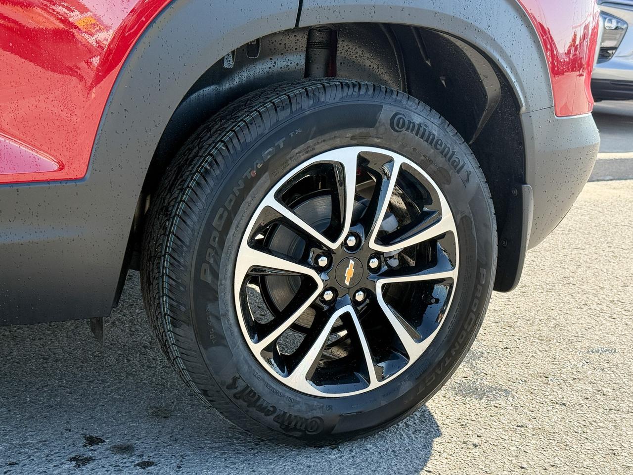 2026 Chevrolet TrailBlazer 1.3L TURBO ENGINE WITH REMOTE START/ENTRY, HEATED FRONT SEATS, HEATED STEERING WHEEL, REAR VIEW CAMERA, APPLE CARPLAY AND ANDROID AUTO Photo