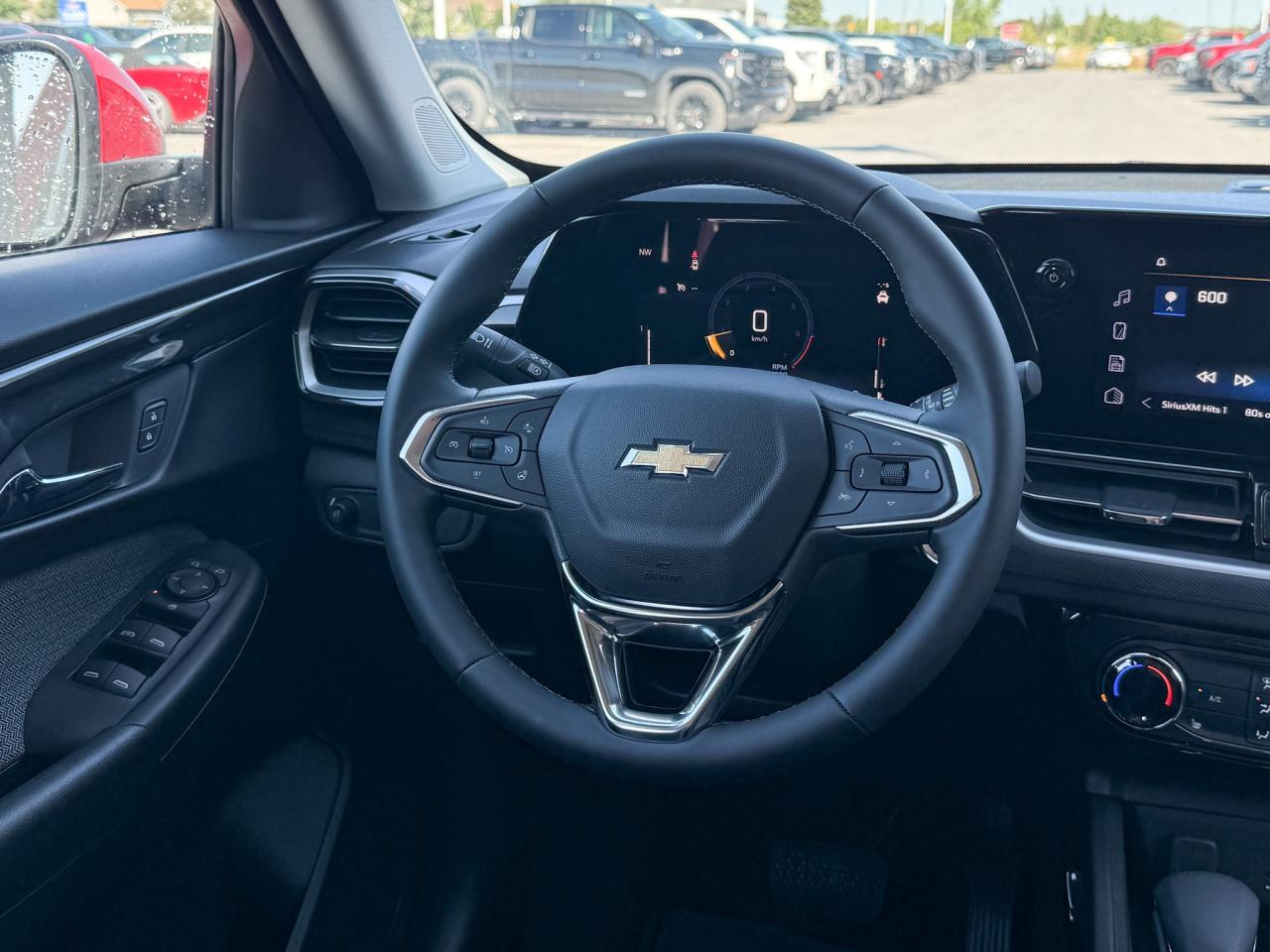 2026 Chevrolet TrailBlazer 1.3L TURBO ENGINE WITH REMOTE START/ENTRY, HEATED FRONT SEATS, HEATED STEERING WHEEL, REAR VIEW CAMERA, APPLE CARPLAY AND ANDROID AUTO Photo