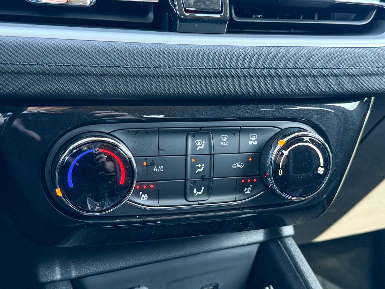 2026 Chevrolet TrailBlazer 1.3L TURBO ENGINE WITH REMOTE START/ENTRY, HEATED FRONT SEATS, HEATED STEERING WHEEL, REAR VIEW CAMERA, APPLE CARPLAY AND ANDROID AUTO Photo