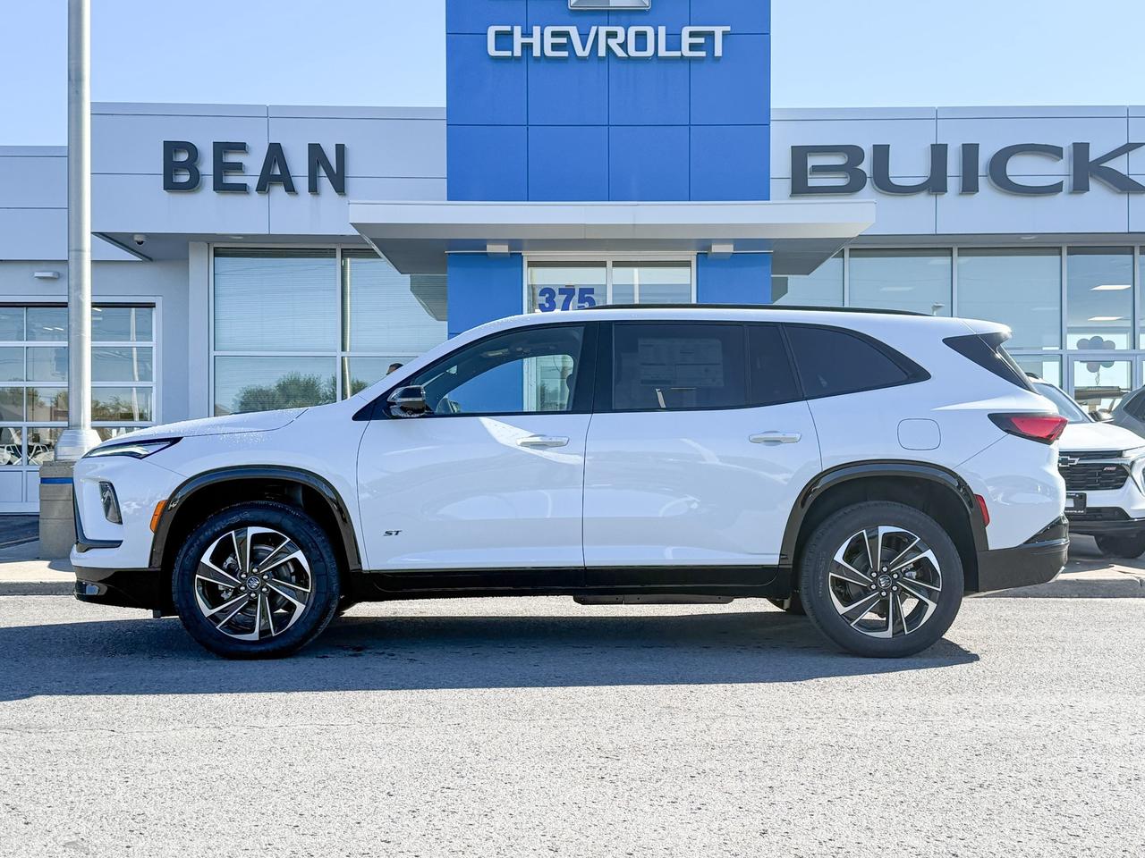 2026 Buick Enclave Sport Touring 2.5L 4 CYL WITH REMOTE START/ENTRY, SUNROOF, HEATED SEATS, HEATED STEERING WHEEL, POWER LIFTGATE, BOSE SOUND SYSTEM Photo