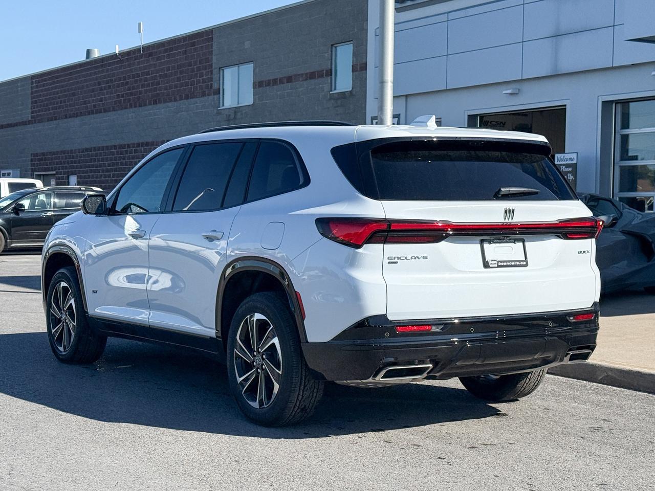 2026 Buick Enclave Sport Touring 2.5L 4 CYL WITH REMOTE START/ENTRY, SUNROOF, HEATED SEATS, HEATED STEERING WHEEL, POWER LIFTGATE, BOSE SOUND SYSTEM Photo