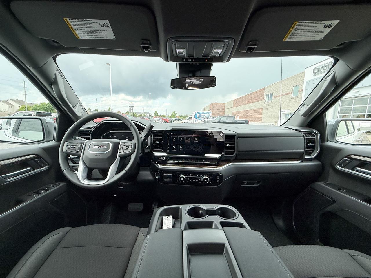 2026 GMC Sierra 1500 SLE 2.7L 4CYL WITH REMOTE START/ENTRY, HEATED SEATS, HEATED STEERING WHEEL, CRUISE CONTROL, HD REAR VISION CAMERA, APPLE CARPLAY AND ANDROID AUTO Photo