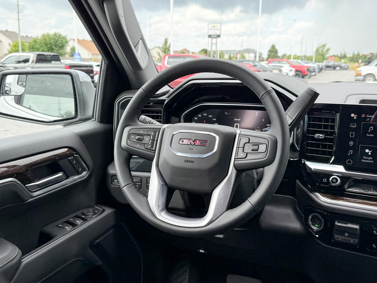 2026 GMC Sierra 1500 SLE 2.7L 4CYL WITH REMOTE START/ENTRY, HEATED SEATS, HEATED STEERING WHEEL, CRUISE CONTROL, HD REAR VISION CAMERA, APPLE CARPLAY AND ANDROID AUTO Photo