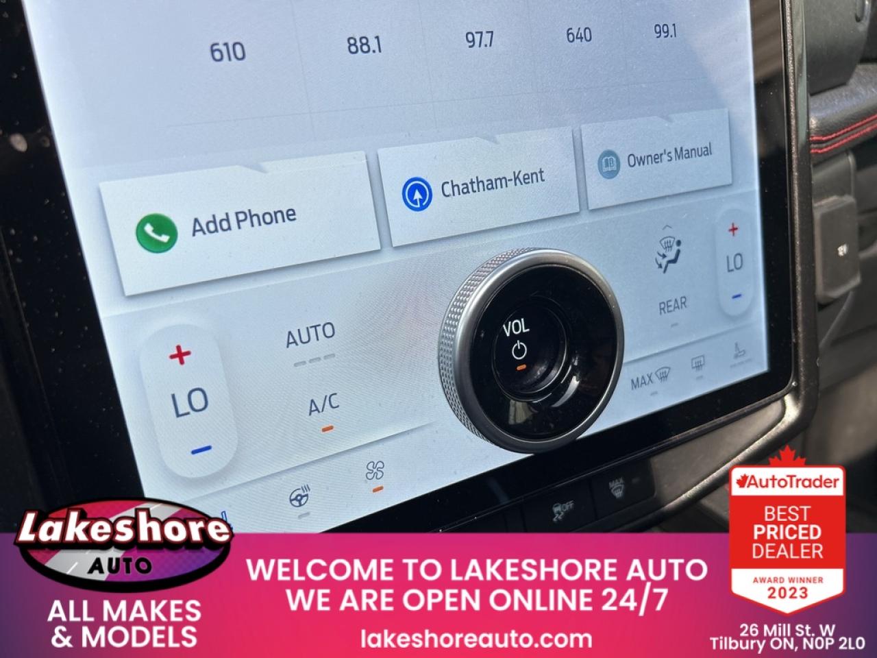 2022 Ford Expedition Limited  Photo