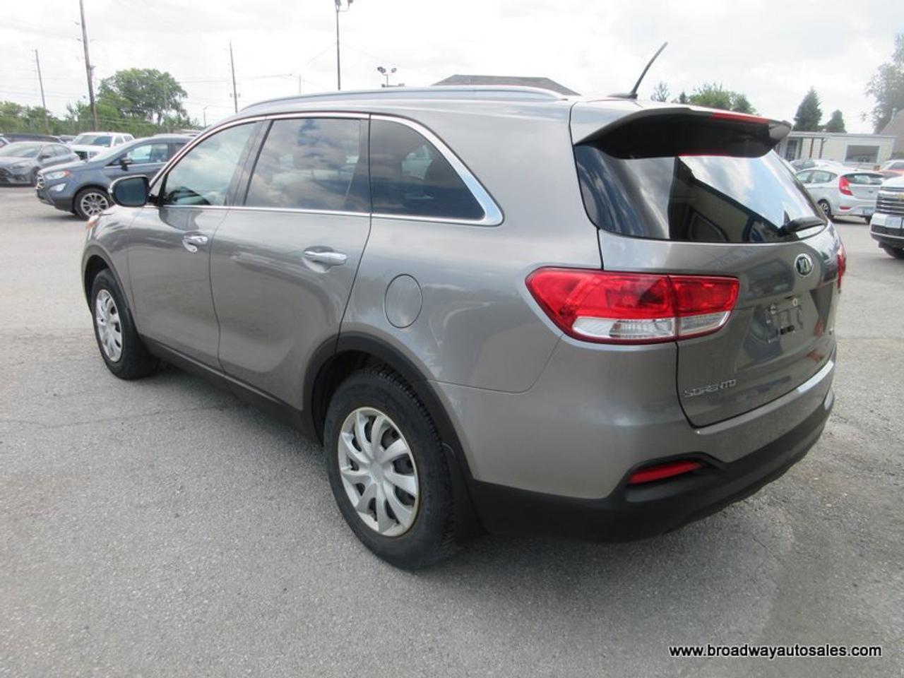 2018 Kia Sorento FUEL EFFICIENT GDI-LX-EDITION 5 PASSENGER 2.4L - DOHC.. HEATED SEATS.. TOUCH SCREEN DISPLAY.. BACK-UP CAMERA.. BLUETOOTH SYSTEM.. KEYLESS ENTRY.. Photo