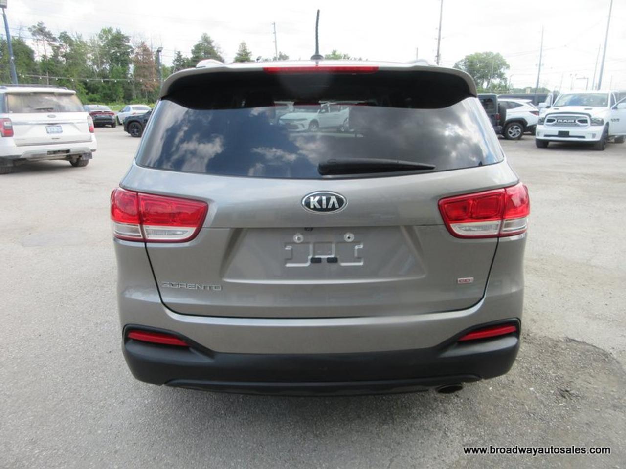 2018 Kia Sorento FUEL EFFICIENT GDI-LX-EDITION 5 PASSENGER 2.4L - DOHC.. HEATED SEATS.. TOUCH SCREEN DISPLAY.. BACK-UP CAMERA.. BLUETOOTH SYSTEM.. KEYLESS ENTRY.. Photo