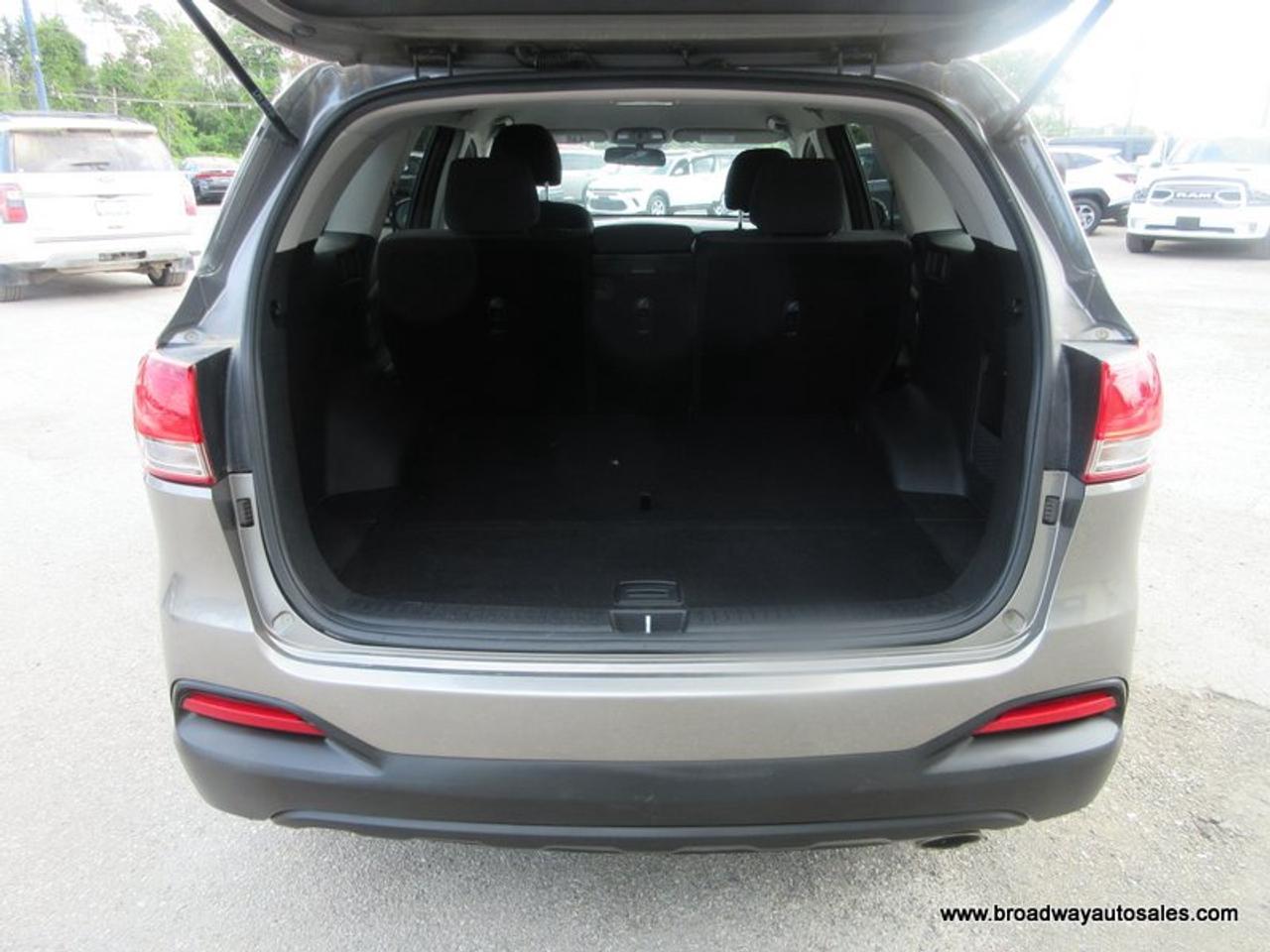 2018 Kia Sorento FUEL EFFICIENT GDI-LX-EDITION 5 PASSENGER 2.4L - DOHC.. HEATED SEATS.. TOUCH SCREEN DISPLAY.. BACK-UP CAMERA.. BLUETOOTH SYSTEM.. KEYLESS ENTRY.. Photo