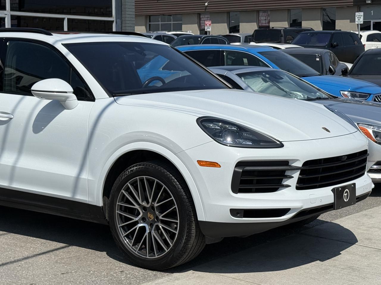 2019 Porsche Cayenne PREMIUM | PANO | LOADED Photo