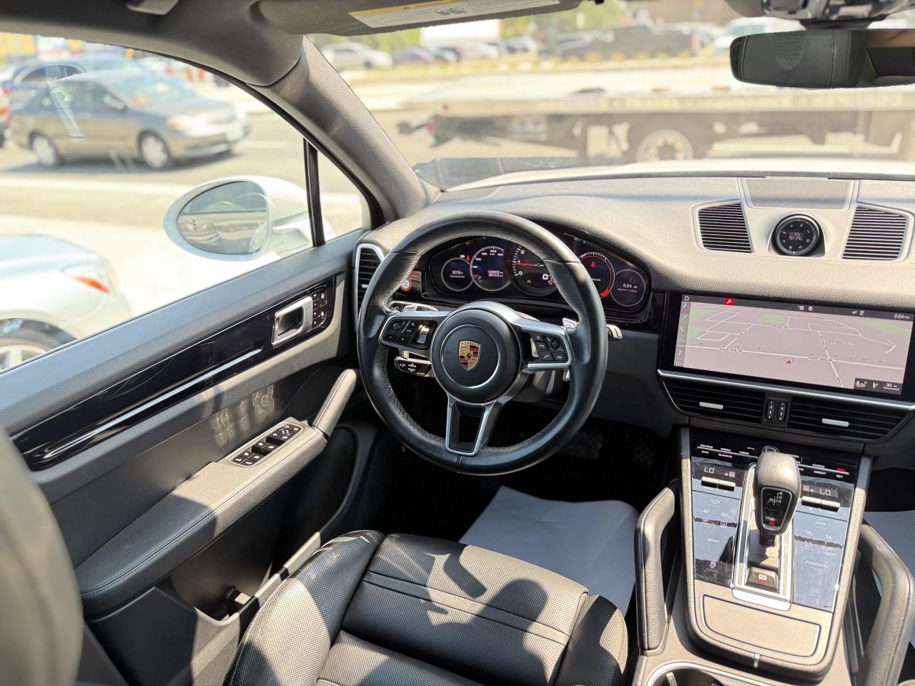 2019 Porsche Cayenne PREMIUM | PANO | LOADED Photo