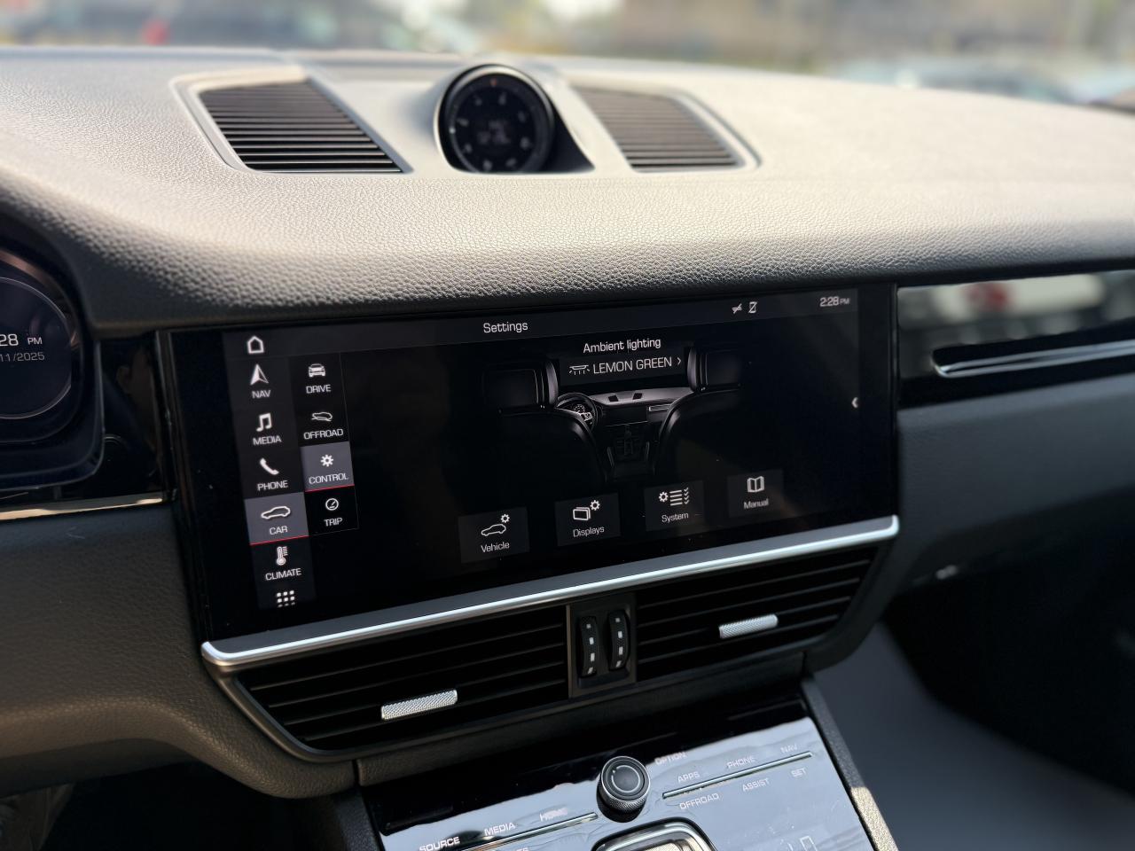 2019 Porsche Cayenne PREMIUM | PANO | LOADED Photo