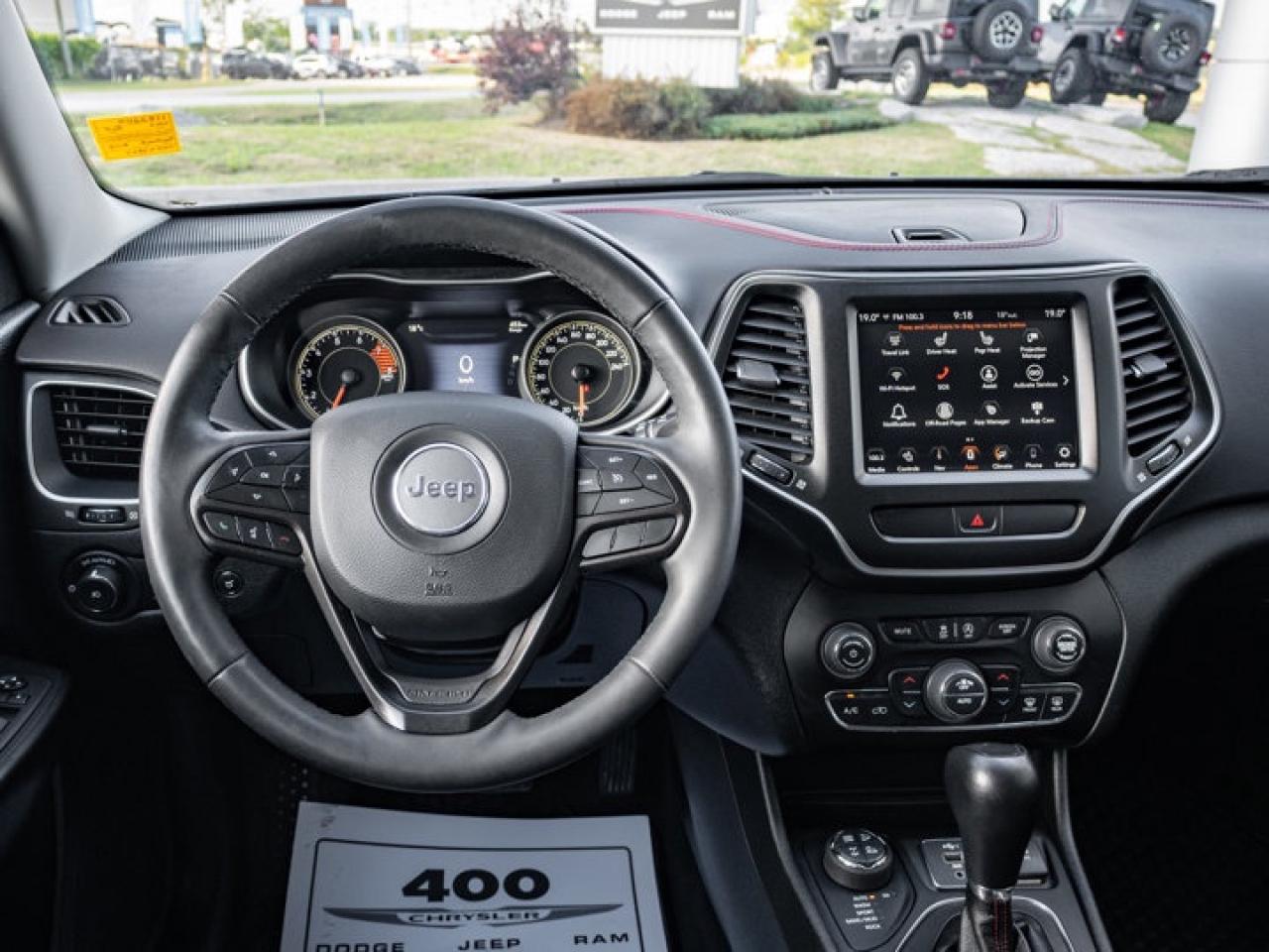 2022 Jeep Cherokee Trailhawk Photo2