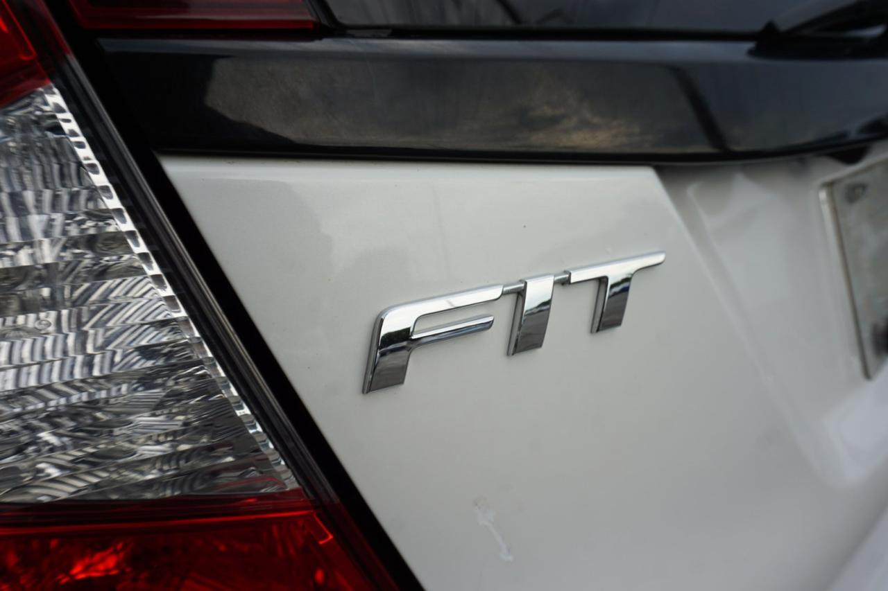 2019 Honda Fit LX CERTIFIED *HONDA MAINTAIN* CAMERA BLUETOOTH HEATED SEATS CRUISE - Photo #28