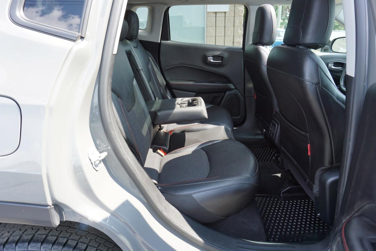 2019 Jeep Compass TRAILHAWK 4WD CERTIFIED CAMERA NAV BLUETOOTH LEATHER HEATED SEATS PANO ROOF CRUISE ALLOYS - Photo #17