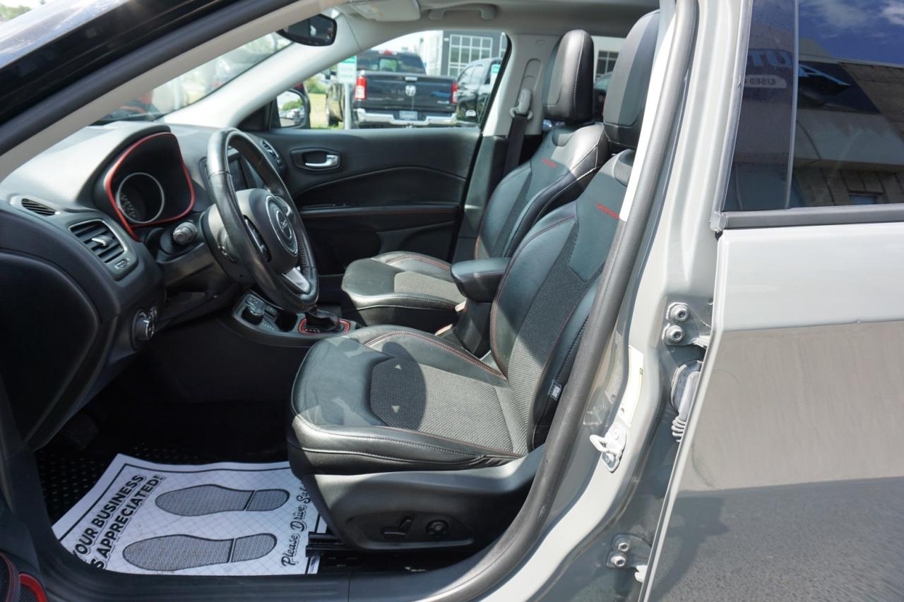 2019 Jeep Compass TRAILHAWK 4WD CERTIFIED CAMERA NAV BLUETOOTH LEATHER HEATED SEATS PANO ROOF CRUISE ALLOYS - Photo #15