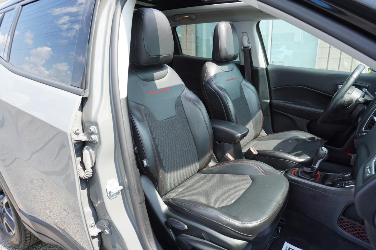 2019 Jeep Compass TRAILHAWK 4WD CERTIFIED CAMERA NAV BLUETOOTH LEATHER HEATED SEATS PANO ROOF CRUISE ALLOYS - Photo #19