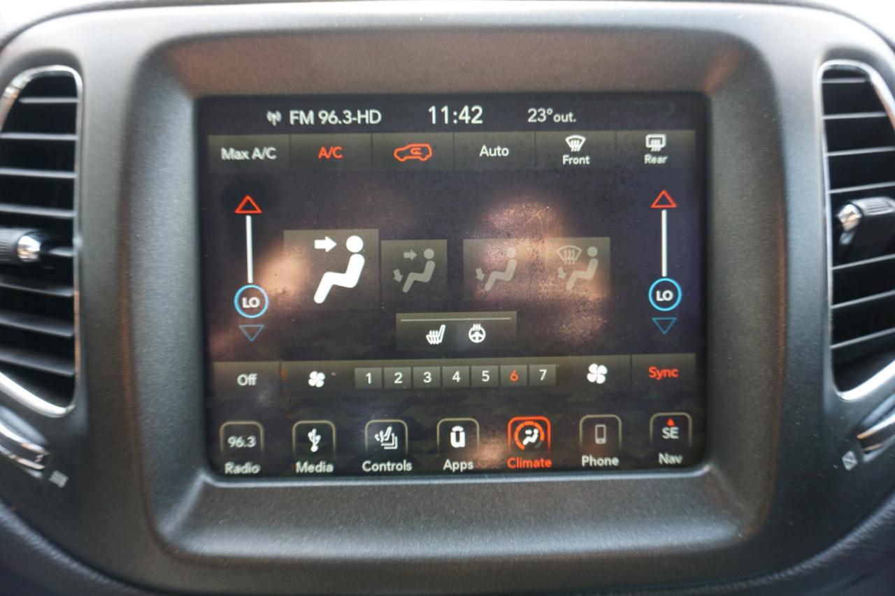 2019 Jeep Compass TRAILHAWK 4WD CERTIFIED CAMERA NAV BLUETOOTH LEATHER HEATED SEATS PANO ROOF CRUISE ALLOYS - Photo #32
