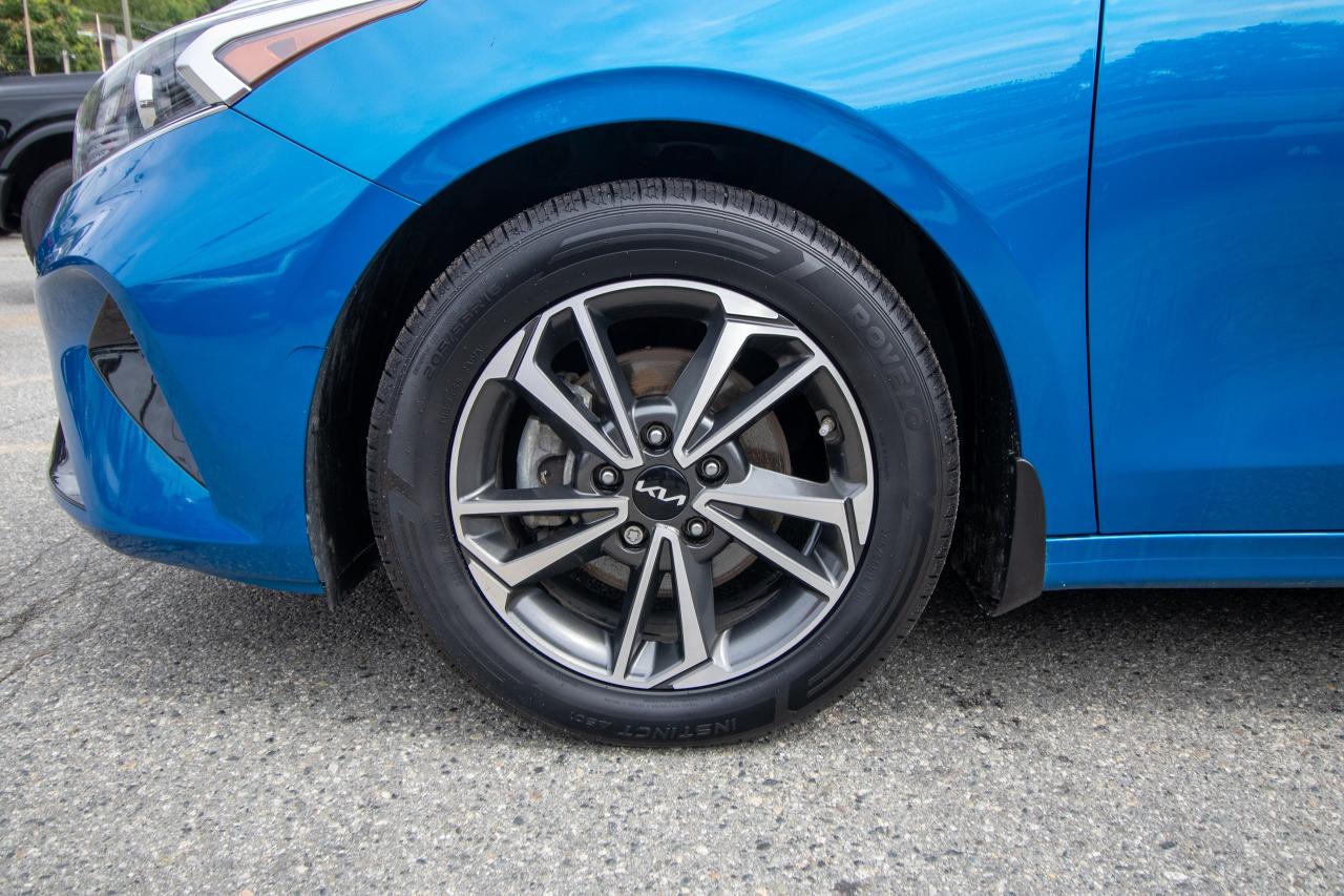 2022 Kia Forte EX Photo5