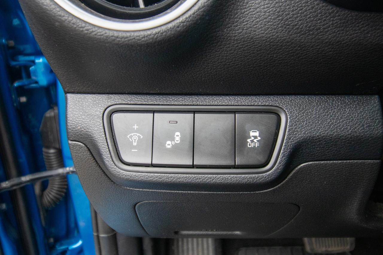 2022 Kia Forte EX Photo5
