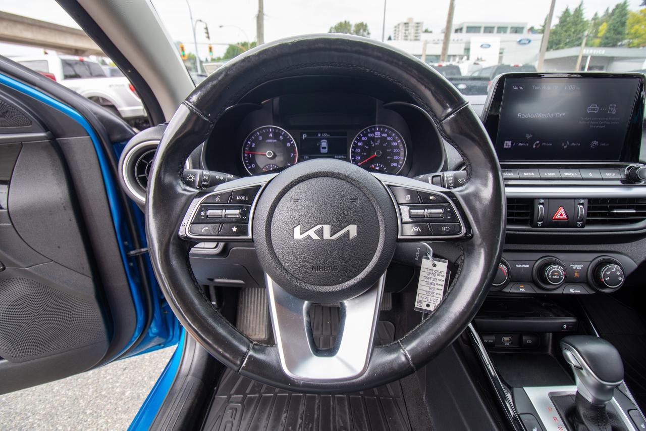 2022 Kia Forte EX Photo5