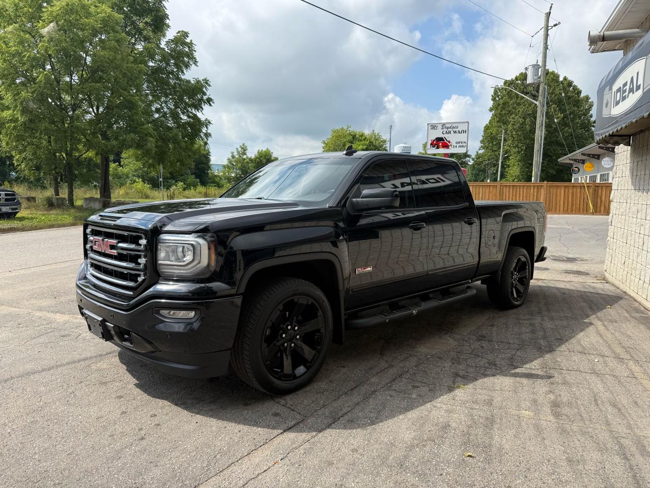 2018 GMC Sierra 1500 SLT - Photo #3