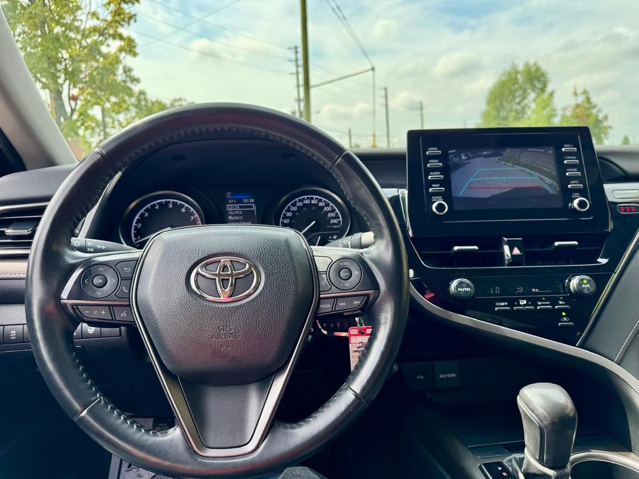 2022 Toyota Camry SE - Photo #7
