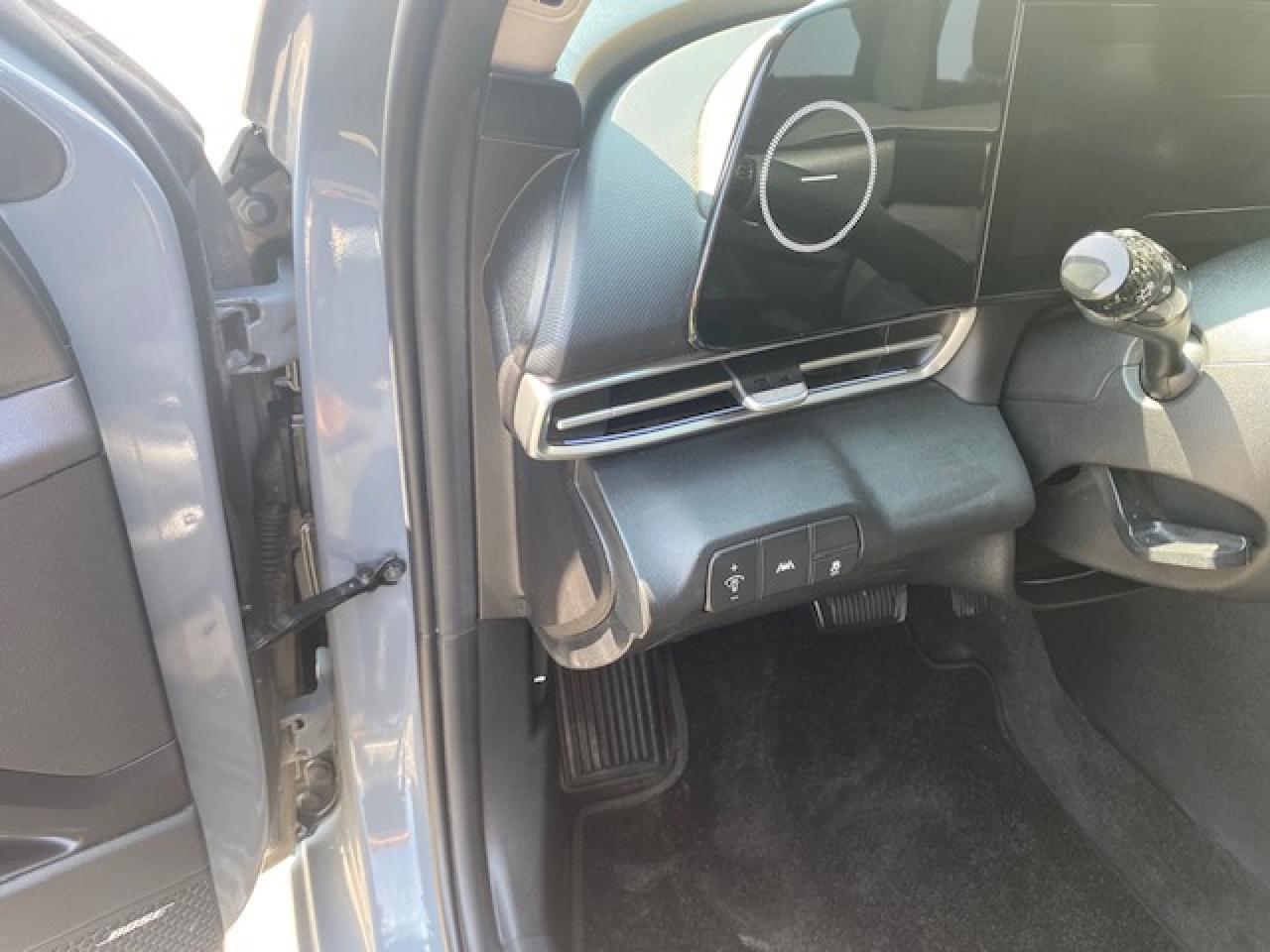 2022 Hyundai Elantra Preferred - Photo #12