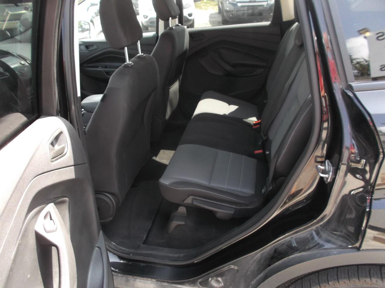 2019 Ford Escape S - Photo #7