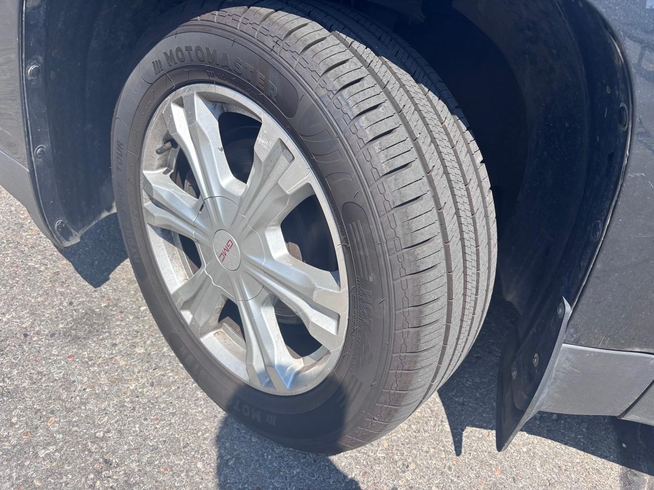 2017 GMC Terrain SLE GREAT DEAL! - Photo #2