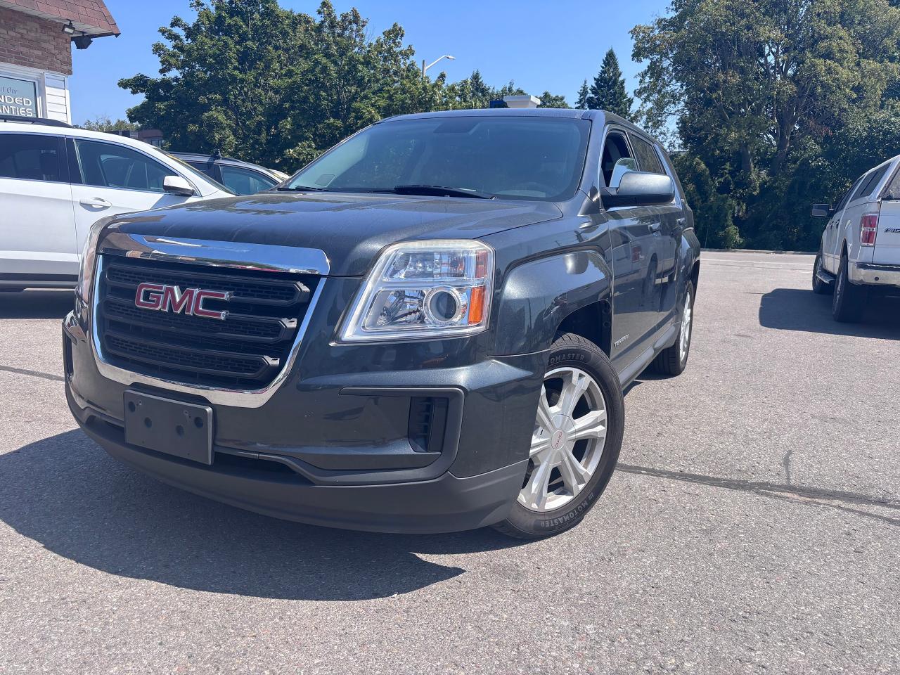 2017 GMC Terrain SLE GREAT DEAL! - Photo #3