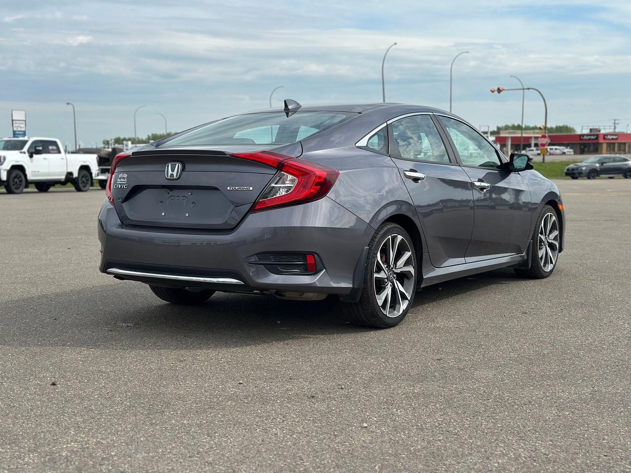 2020 Honda Civic Touring Photo