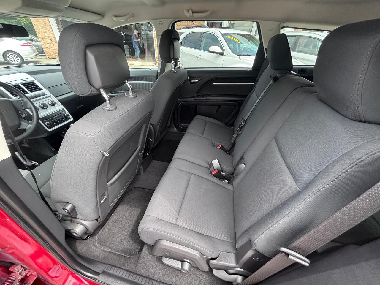 2010 Dodge Journey SXT SUPER LOW KMS! - Photo #15