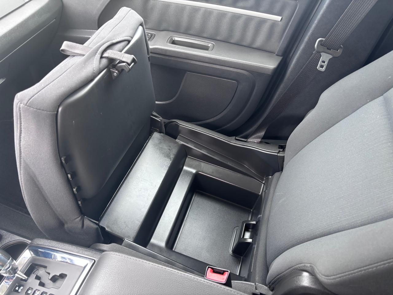 2010 Dodge Journey SXT SUPER LOW KMS! - Photo #26