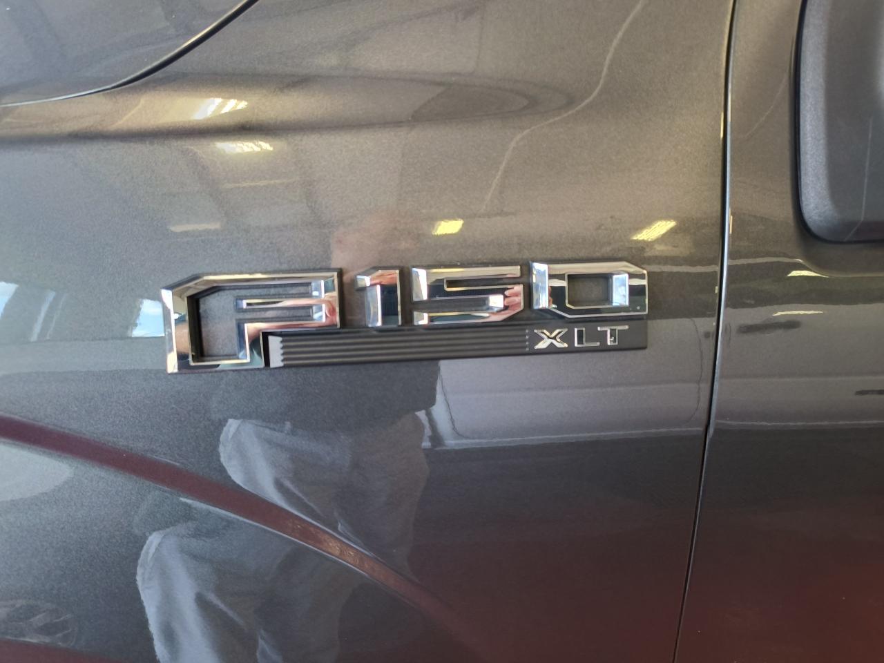 2020 Ford F-150 XLT Photo0