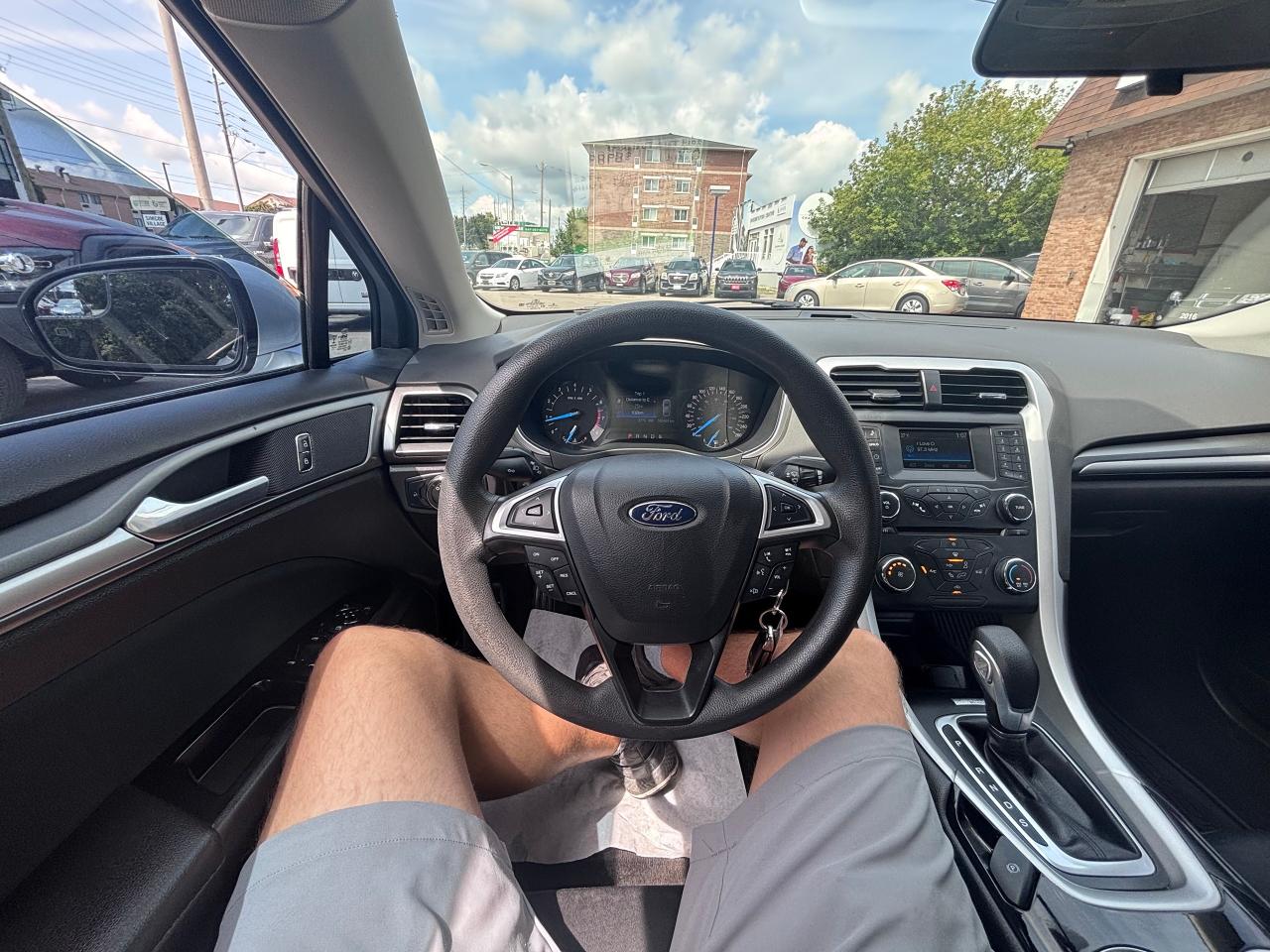 2014 Ford Fusion ICE COLD AC SUPER CLEAN - Photo #17