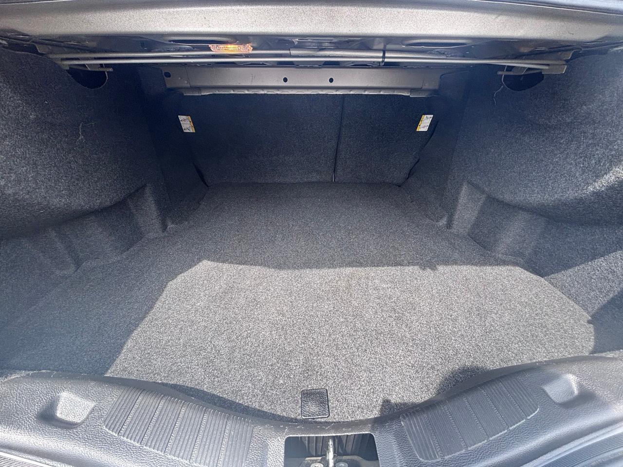 2014 Ford Fusion ICE COLD AC SUPER CLEAN - Photo #10