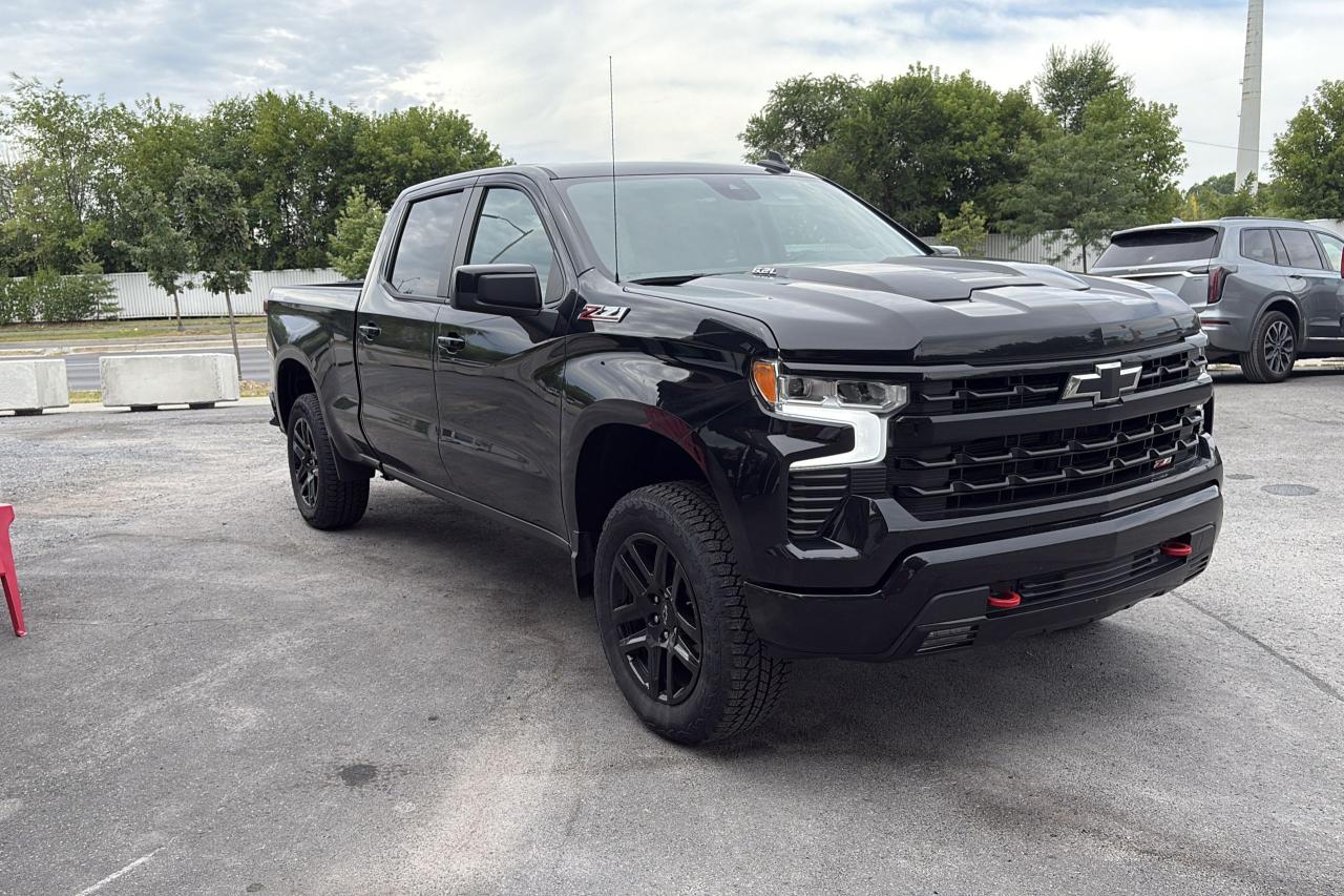 2024 Chevrolet Silverado 1500 LT Trail Boss - Photo #4