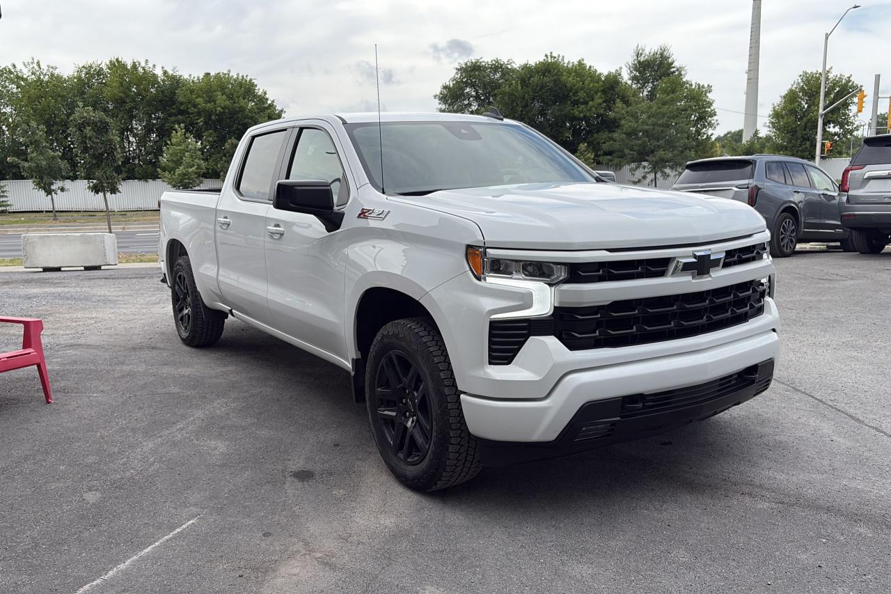 2024 Chevrolet Silverado 1500 RST - Photo #4