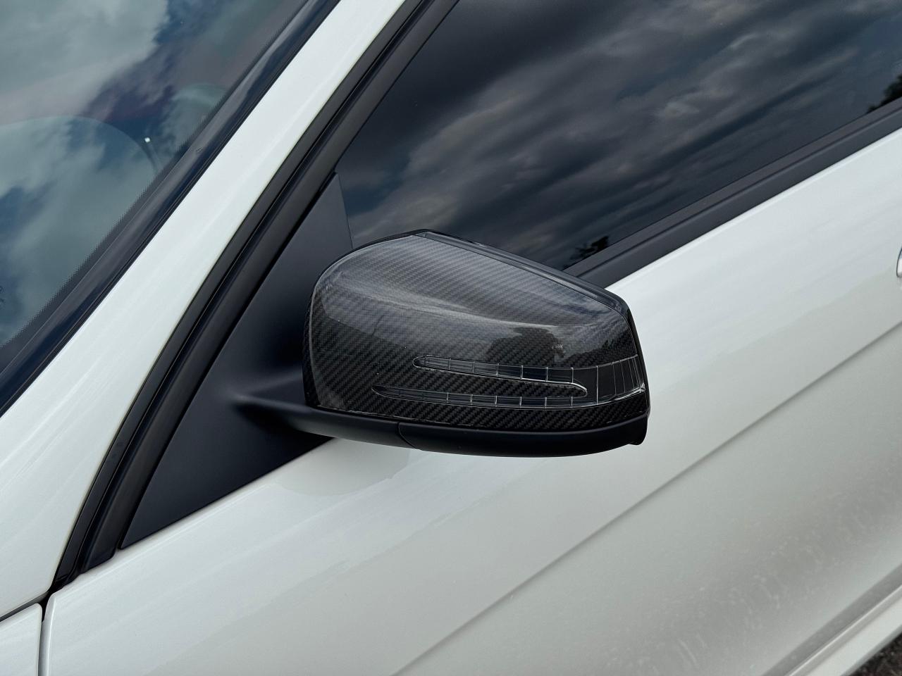 2013 Mercedes-Benz C-Class C 63 AMG **CLEAN CARFAX** - Photo #13
