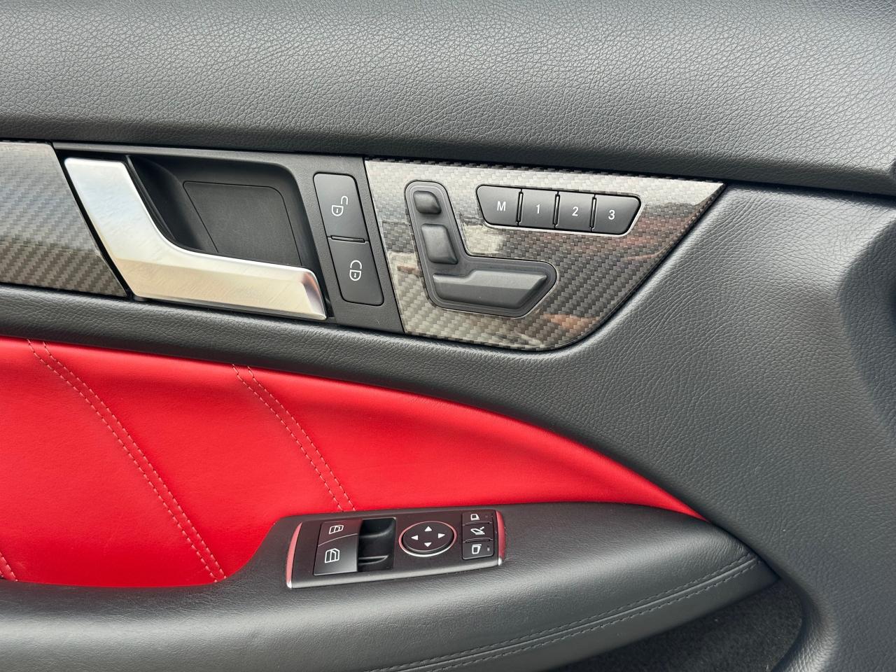 2013 Mercedes-Benz C-Class C 63 AMG **CLEAN CARFAX** - Photo #28