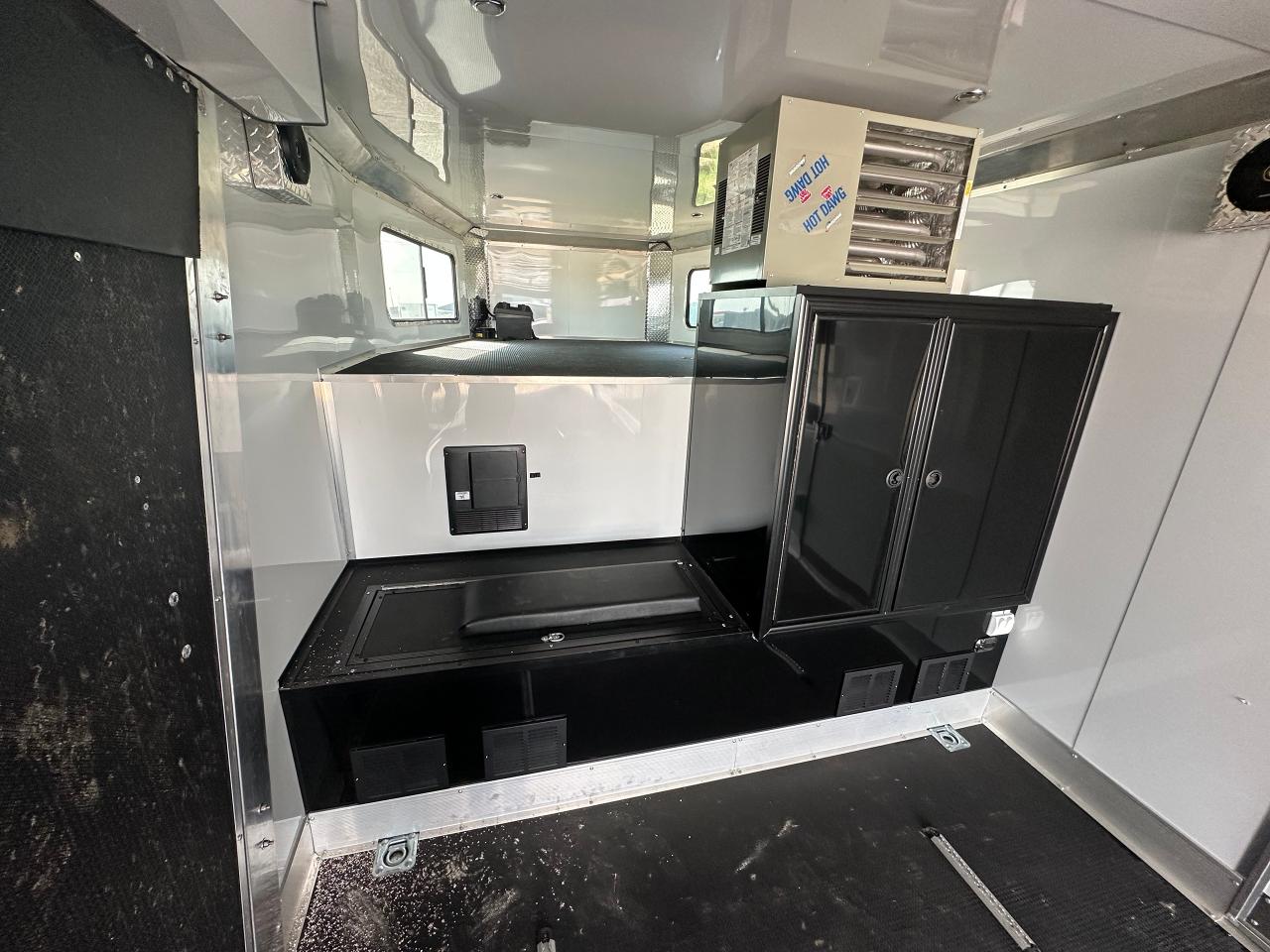 2023 ALCOM Hauler  Photo5
