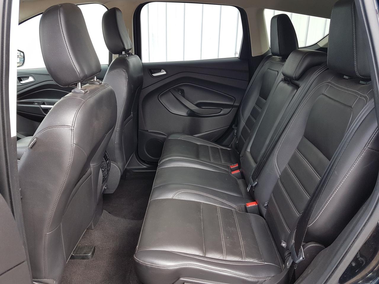 2018 Ford Escape SEL *LEATHER-NAVIGATION* Photo