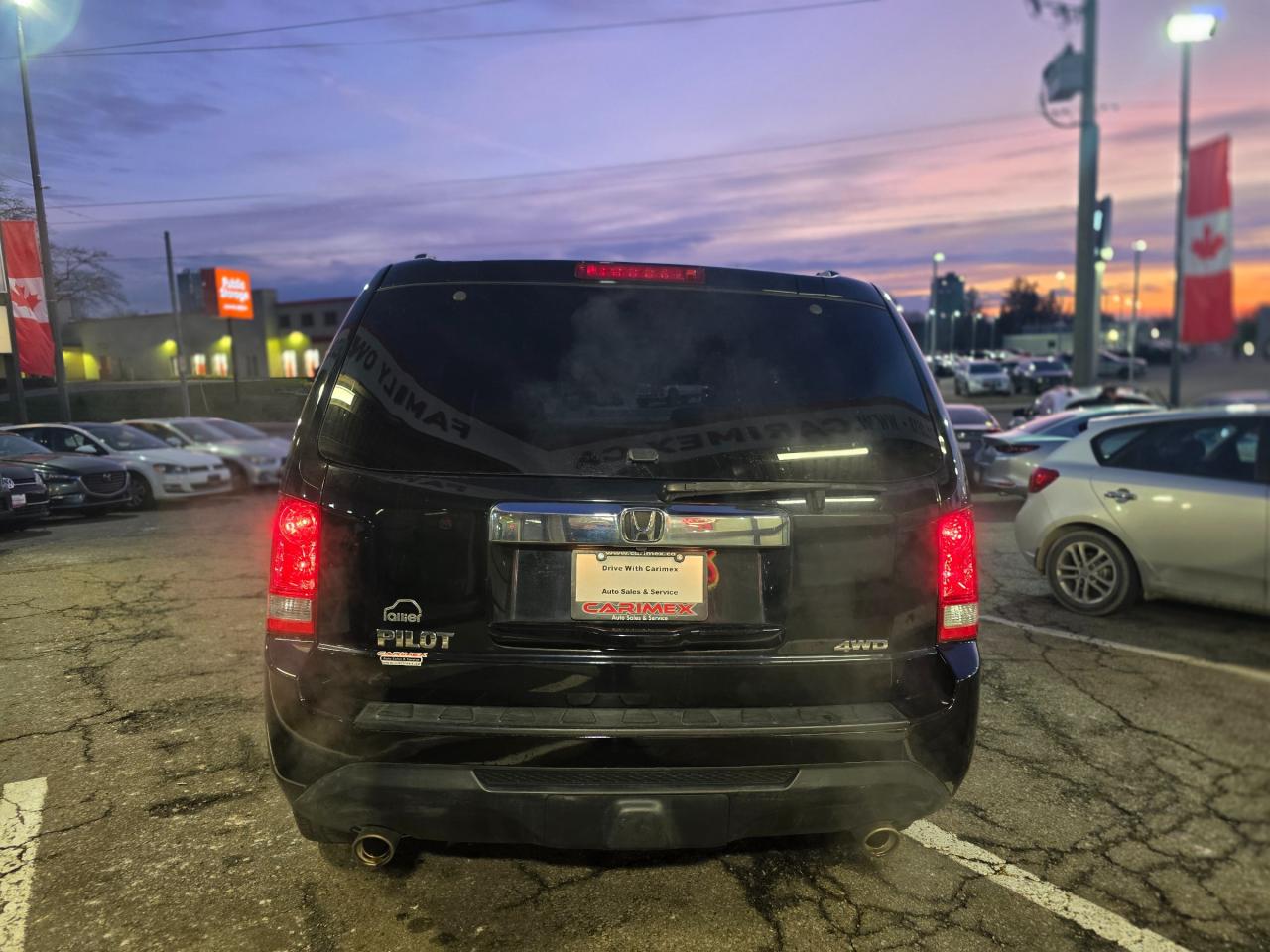 2013 Honda Pilot EX-L 8 Passenger | Leather | Sunroof | Backup Camera | Heated Seats Photo3