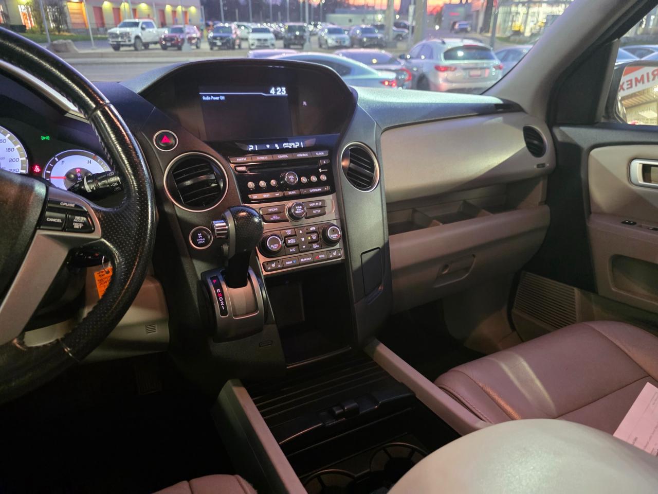 2013 Honda Pilot EX-L 8 Passenger | Leather | Sunroof | Backup Camera | Heated Seats Photo