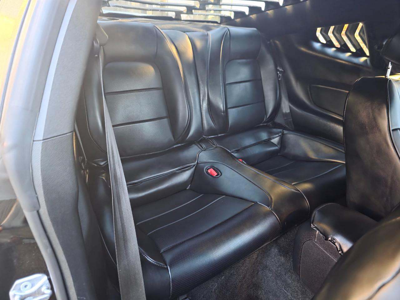 2018 Ford Mustang EcoBoost MANUAL | LOW KMS | ACCIDENT FREE Photo