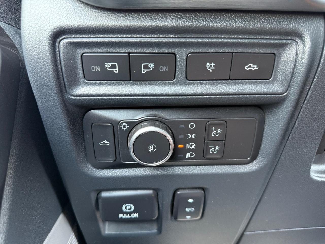 12858044